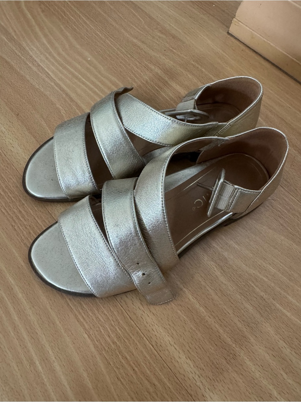 Vionic Metallic Gold Strappy Sandals